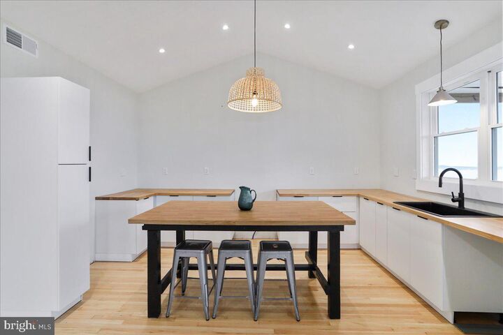 Property Photo: 185 S Apple Ridge Road WV 26757