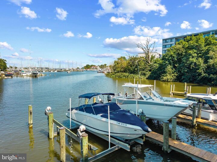 Property Photo: 4 Little Harbor Way MD 21403
