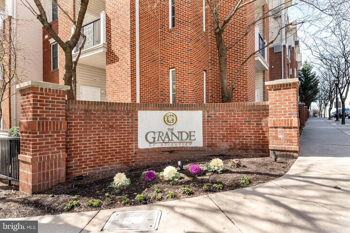 Property Photo: 200 W Elm Street 1224 PA 19428