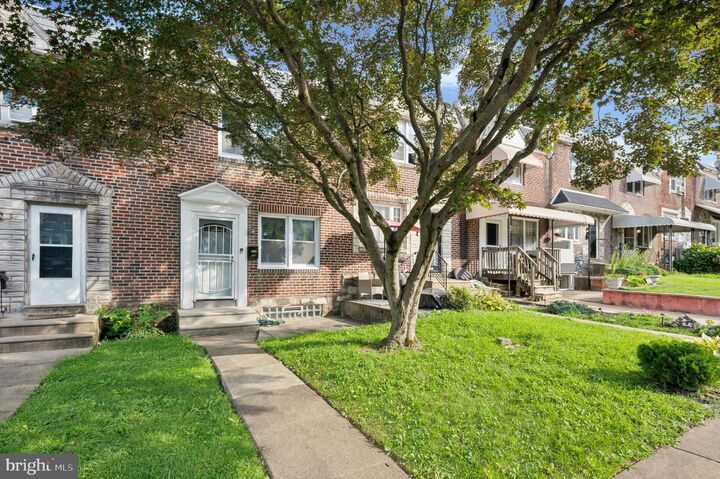 5815 Newtown Avenue  Philadelphia PA 19120 photo