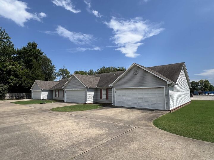 106 Leggett Street  Jonesboro AR 72401 photo