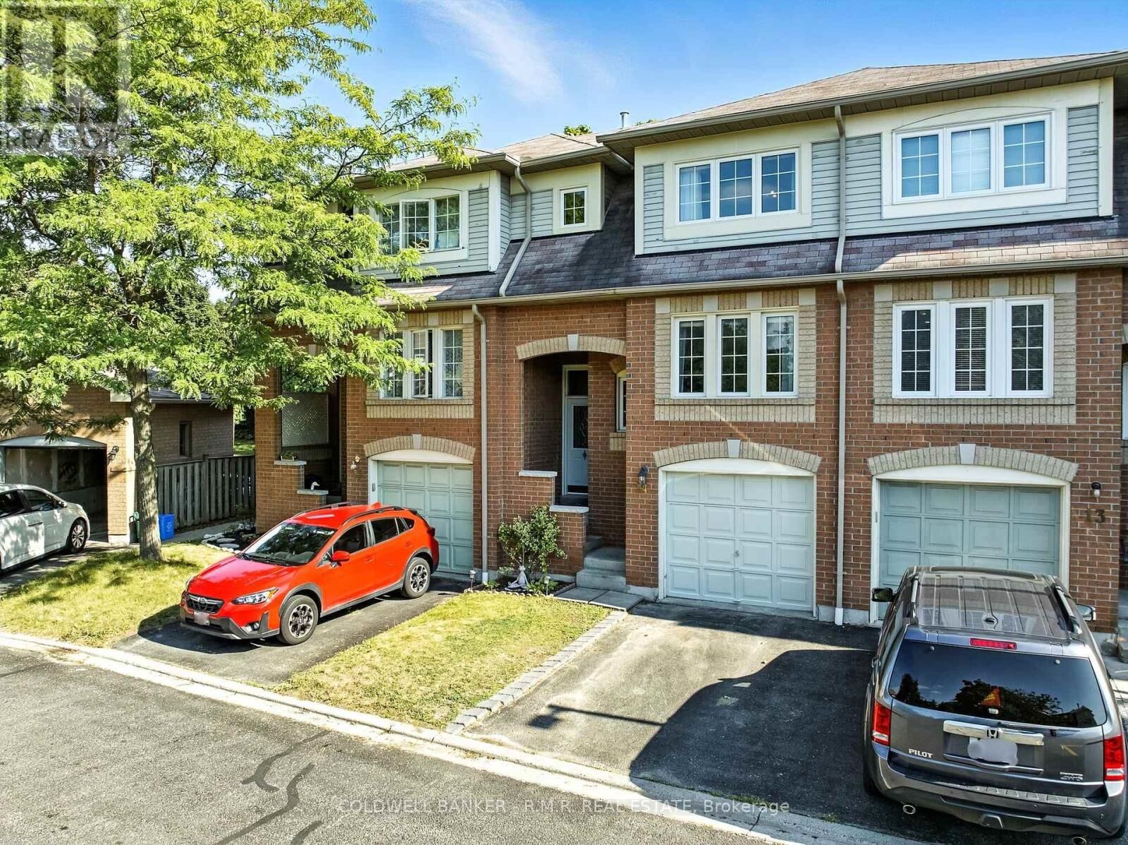 Property Photo: 1801 Nichol Avenue 14 ON L1N 9K1
