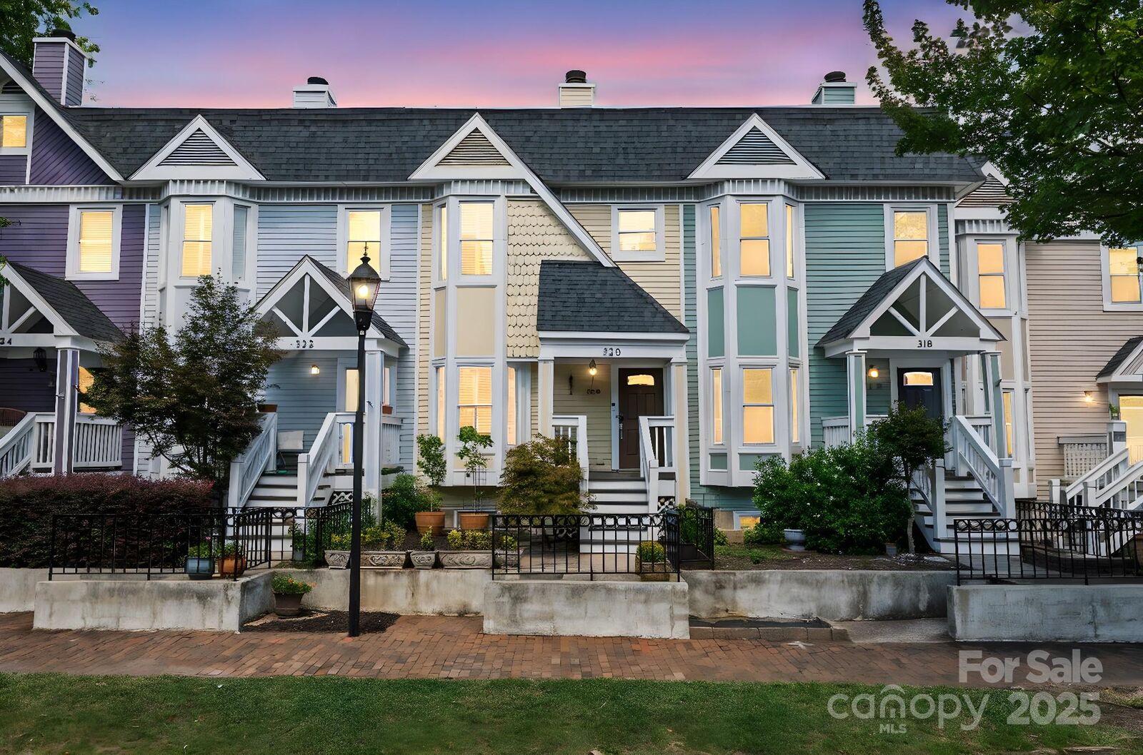 Property Photo: 320 W 10th Street NC 28202