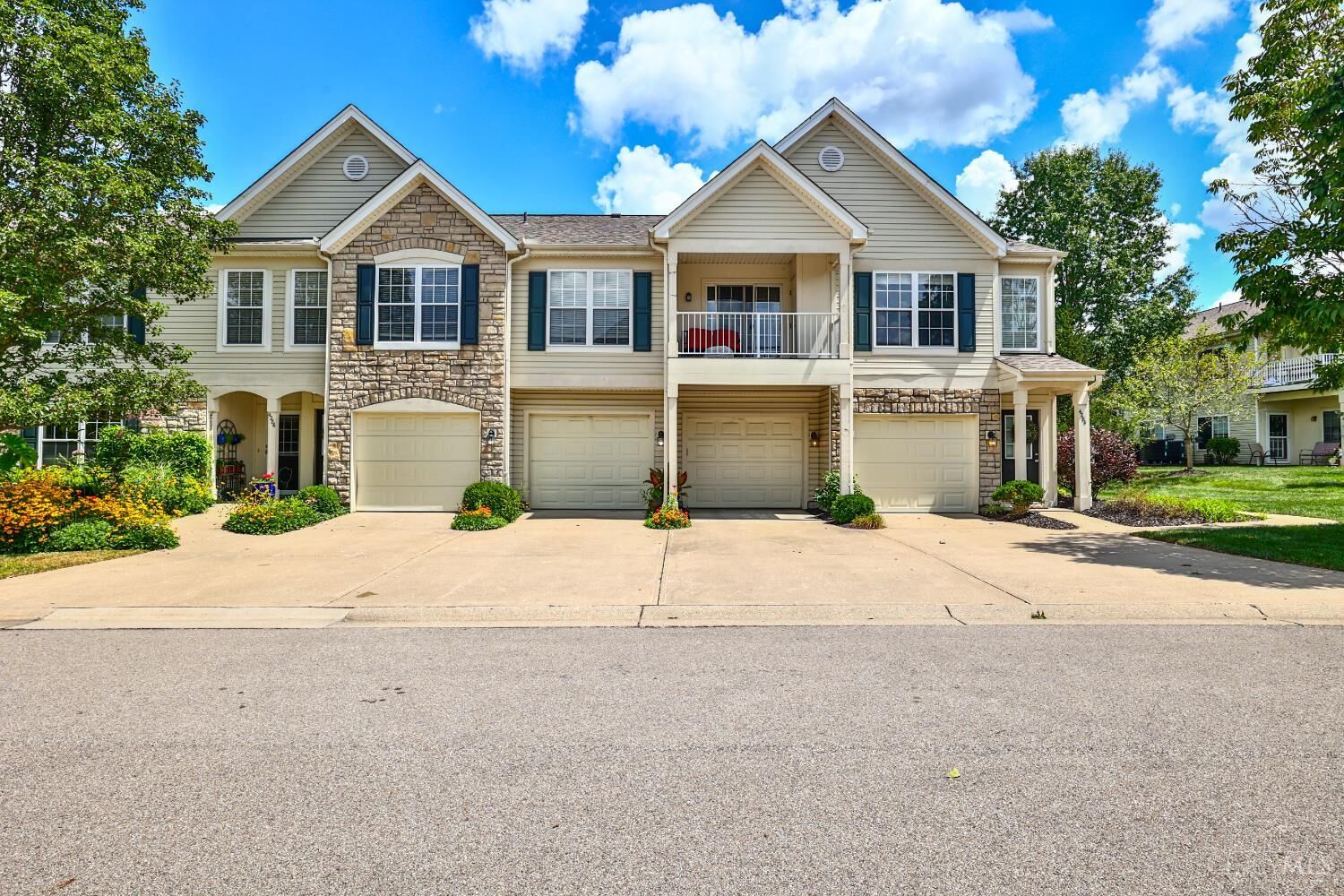 Property Photo: 4282 Hickory Park Lane OH 45103