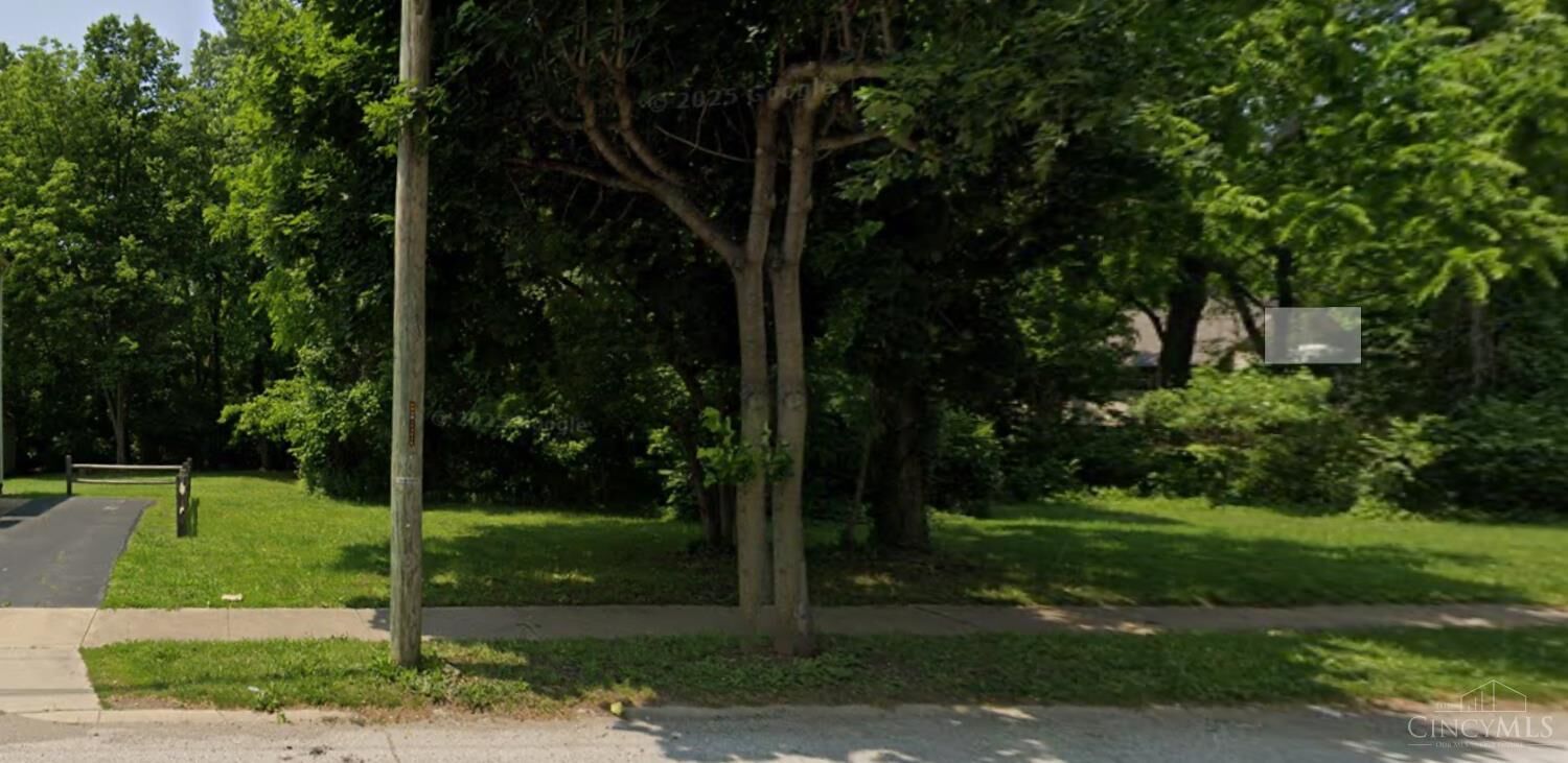 Property Photo: 4901 Plainville Road OH 45227