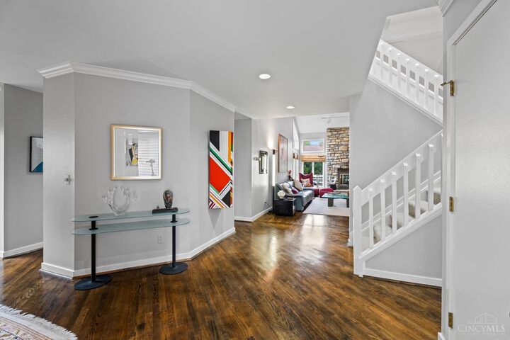 Property Photo: 103 Bentwood Court OH 45241
