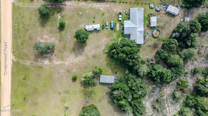 Property Photo: 10012 Owenwood Road FL 32438