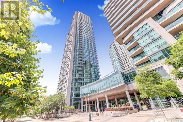 Property Photo: 215 Fort York Boulevard 1011 ON M5V 4A2