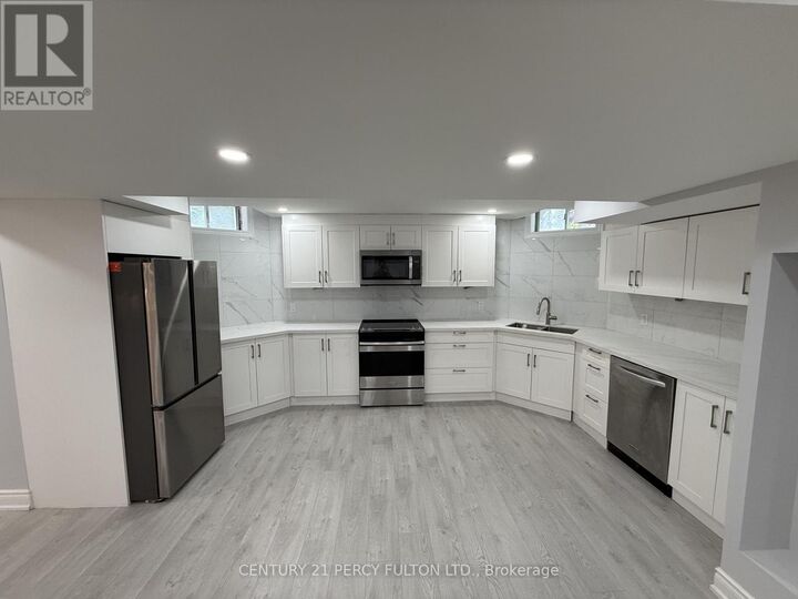 Property Photo: 932 Schaeffer Outlook ON L3X 1V9