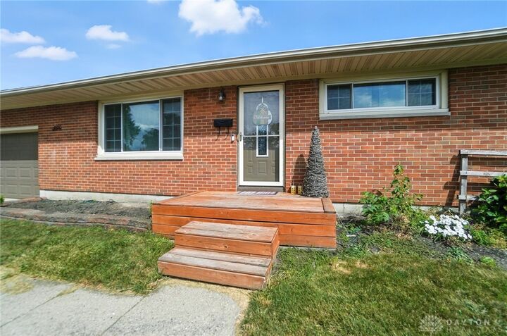 Property Photo: 4800 Mesa Lane OH 45503