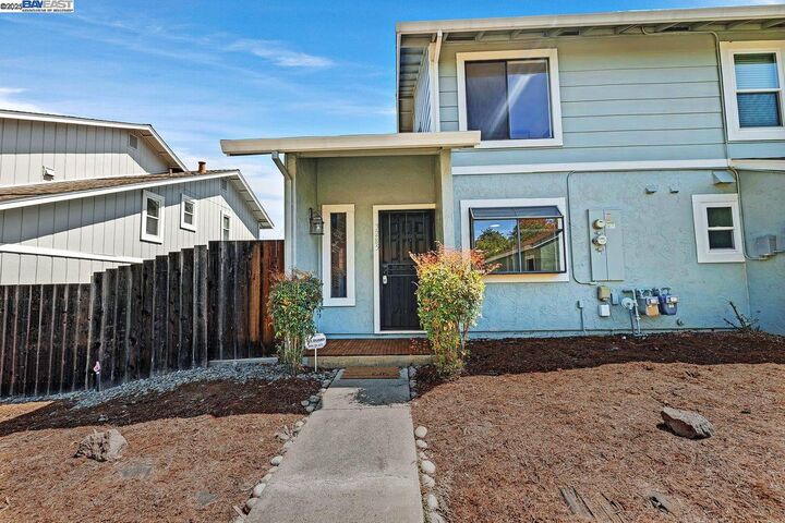 Property Photo:  3285 Monika Ln  CA 94541 