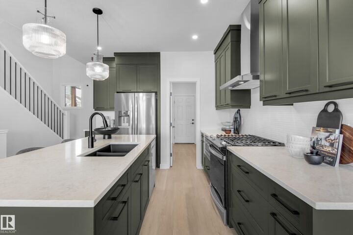 Property Photo: 833 Rowan Close SW AB T6X 3J4