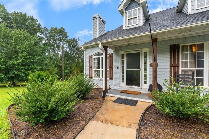 Property Photo:  340 Loftis Road  GA 30179 