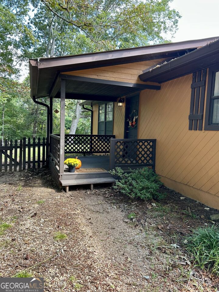 Property Photo: 111 On Golden Pond Lane GA 30523