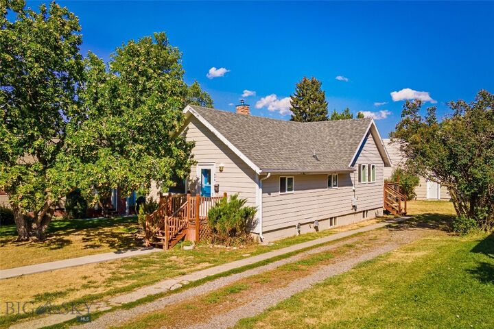 Property Photo: 520 N Black Street N MT 59715