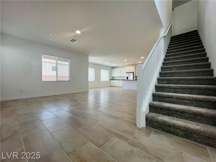 Property Photo: 312 Mount Tyndall Street NV 89015