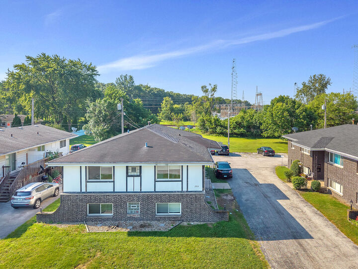 Property Photo:  2910 101st Place  IN 46322