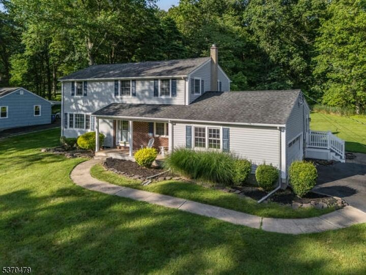 61 Stella Dr  Bridgewater Twp. NJ 08807 photo