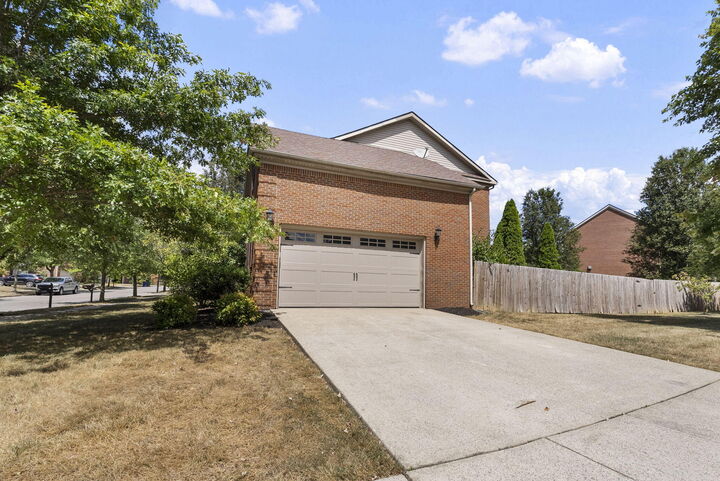 Property Photo: 928 Fiddler Creek Way KY 40515