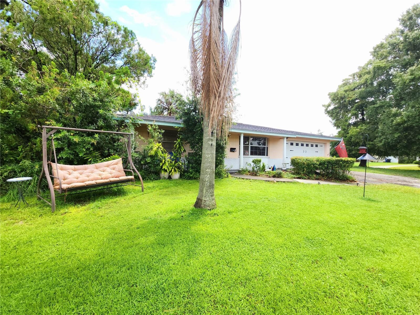 Property Photo: 1984 64th Avenue N FL 33702