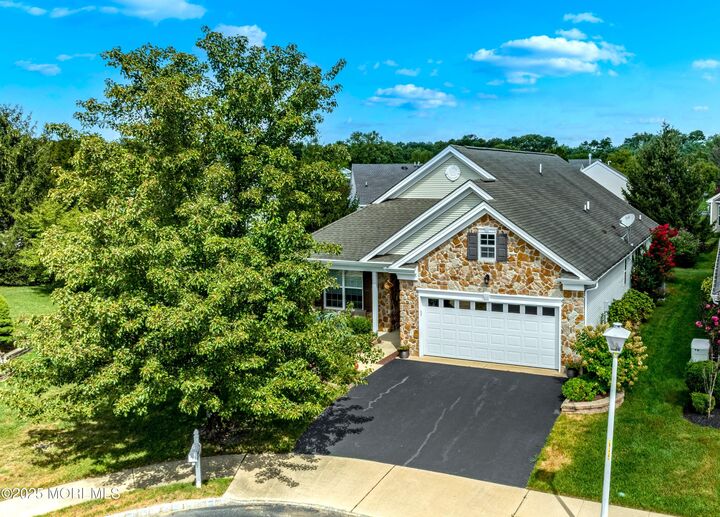 7 Elmswell Court  Jackson NJ 08527 photo