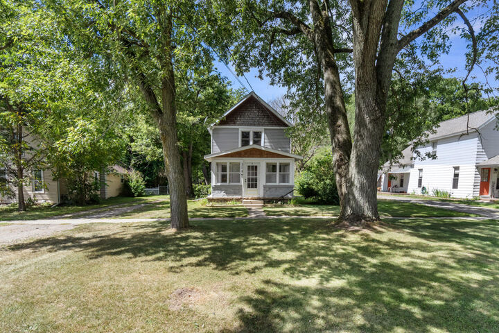 Property Photo: 124 Broad Street MI 49230