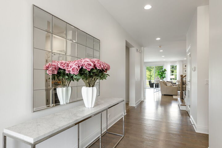 Property Photo: 1620 Provenance Way IL 60062