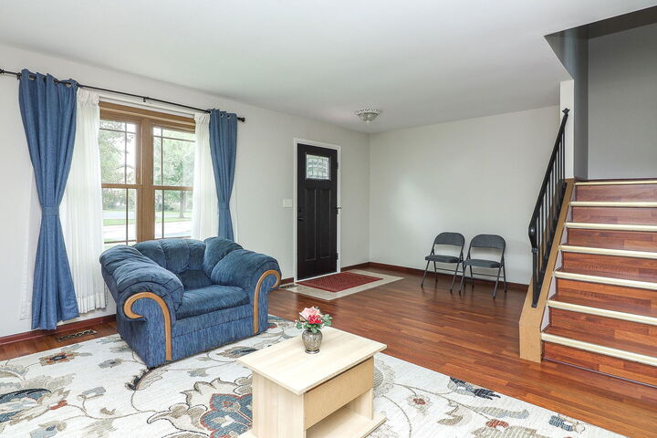 Property Photo: 576 Springhill Circle IL 60563
