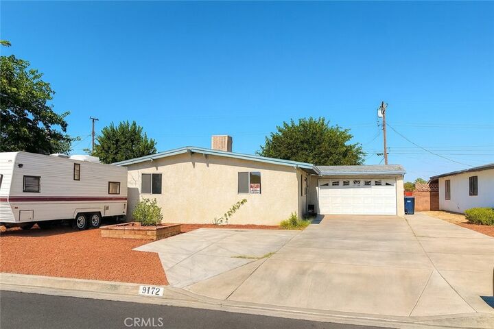 44129 Carolside Avenue  Lancaster CA 93535 photo