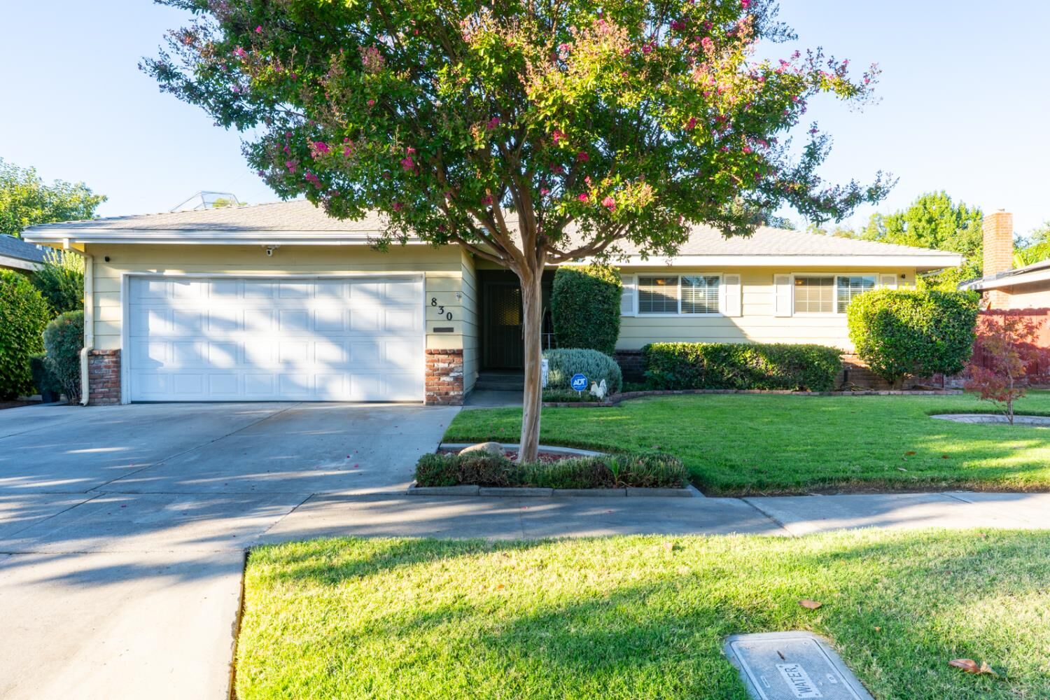 Property Photo:  830 Brookdale Drive  CA 95340 