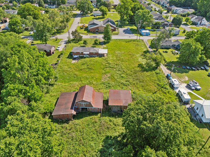 Property Photo: 102 Scenic View Rd TN 37138