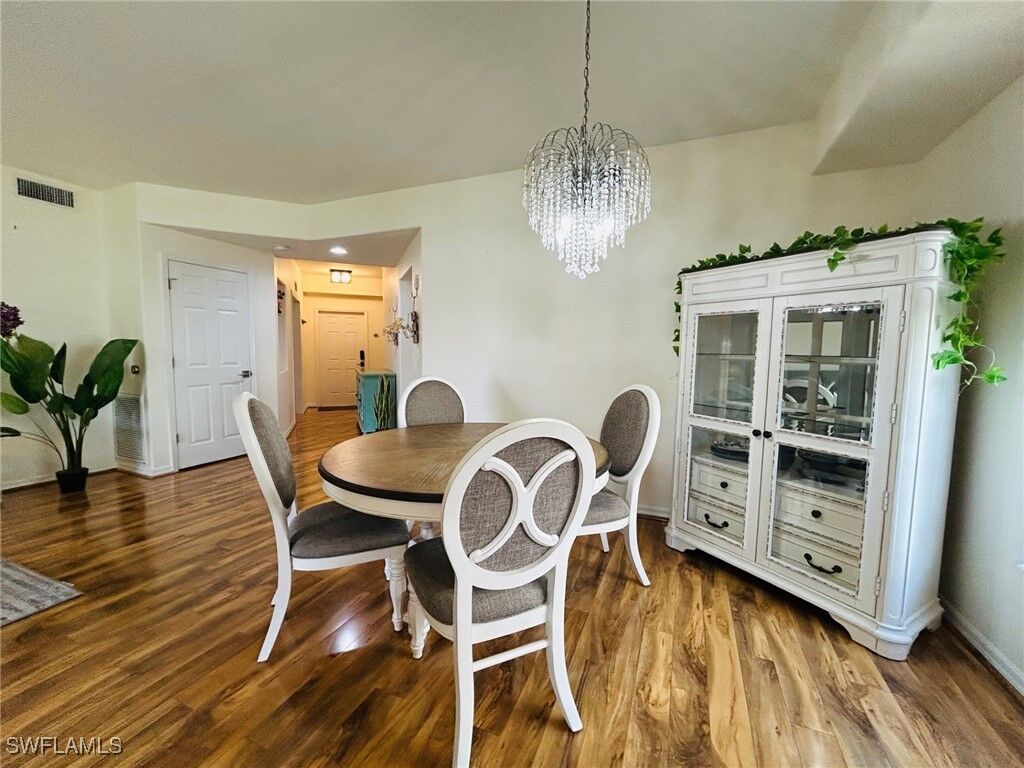 Property Photo: 1280 Henley Street 1607 FL 34105