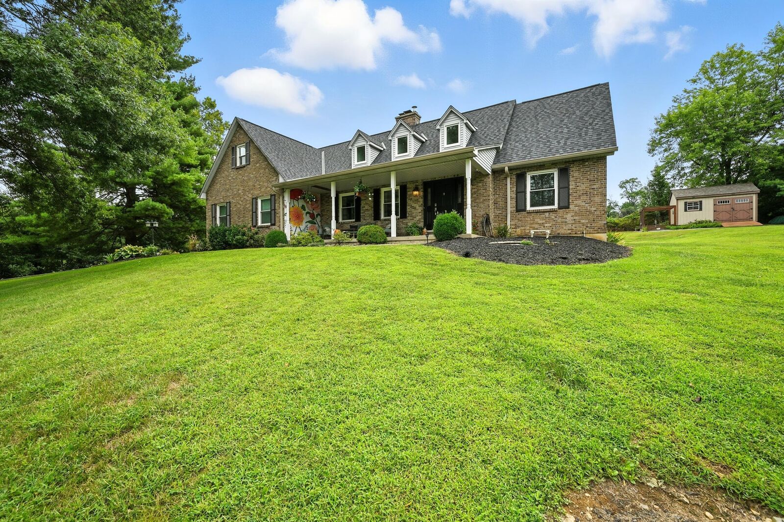 Property Photo: 4120 Idlebrook Lane KY 41005