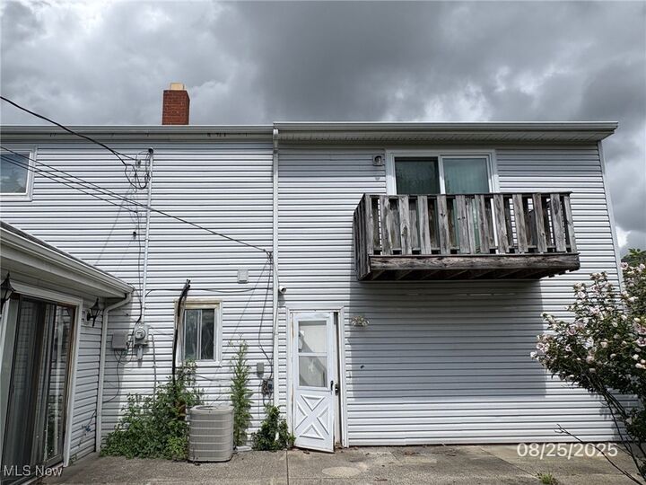 Property Photo:  25046 Buckthorn Road  OH 44146 