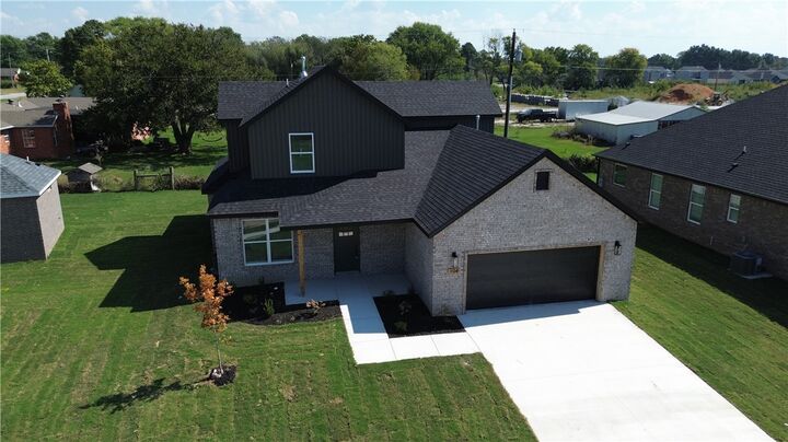 104 White Oak Street  Gentry AR 72734 photo