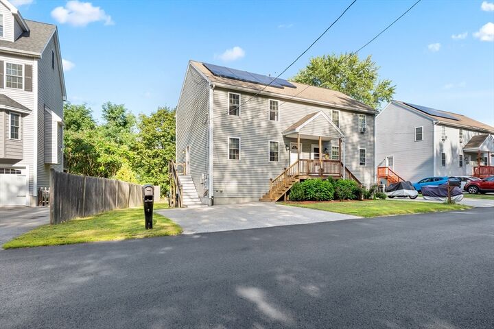 Property Photo:  69 Cross Road 1A  MA 01835 