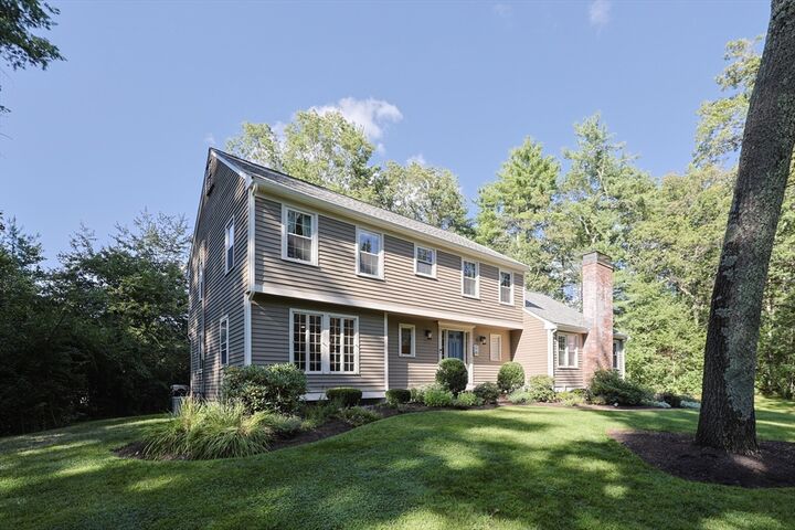Property Photo: 16 Meadowbrook Circle MA 01776