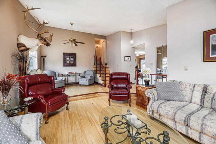 Property Photo: 24 Caswell Close AB T4P 2T6