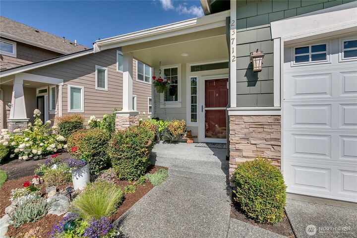 Property Photo:  23712  230th Place SE  WA 98038 