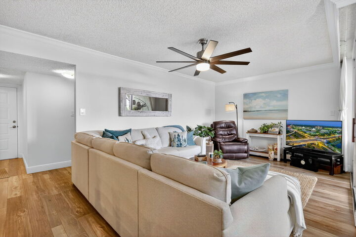 Property Photo: 1915 Lavers Circle E207 FL 33444