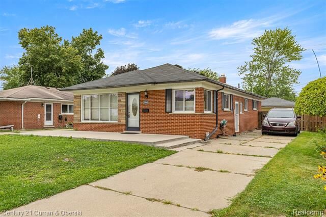 25542 W Warren Street  Dearborn Heights MI 48127 photo