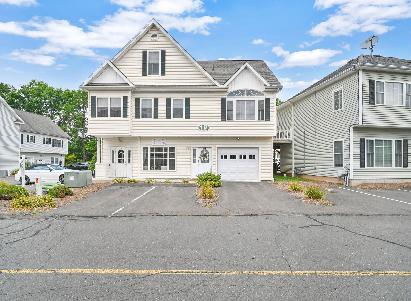 Property Photo:  19 Pasco Drive B  CT 06088 