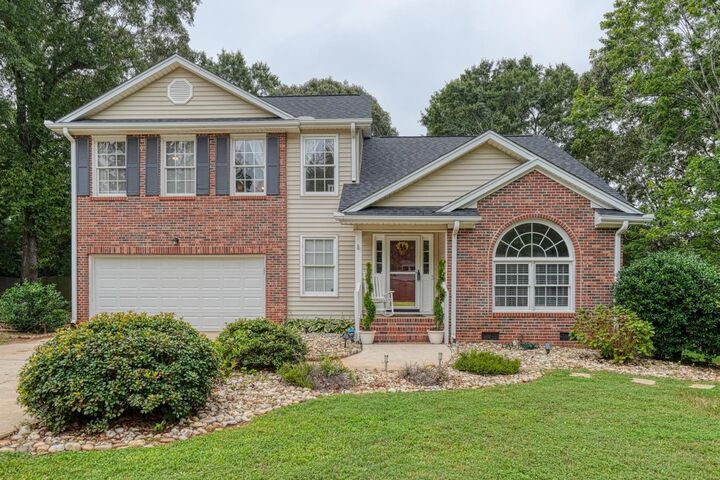 4 Charlestown Court  Mauldin SC 29662 photo