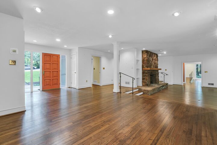 Property Photo: 5 Juniper Court SC 29302