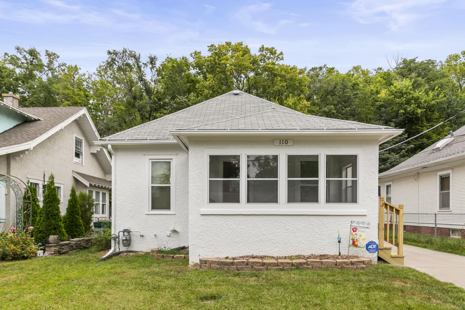 Property Photo: 110 15th Avenue IA 51503