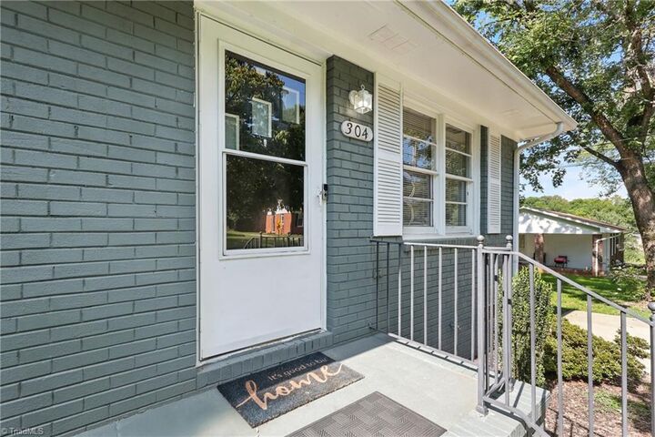 Property Photo: 304 Roanoke Street NC 27360
