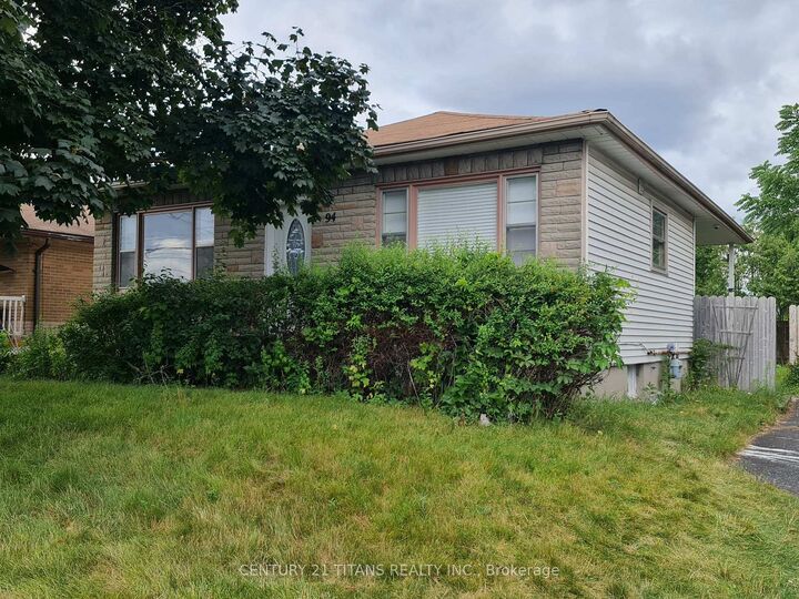 Property Photo: 94 Taunton Road W Upper ON L1G 3T2
