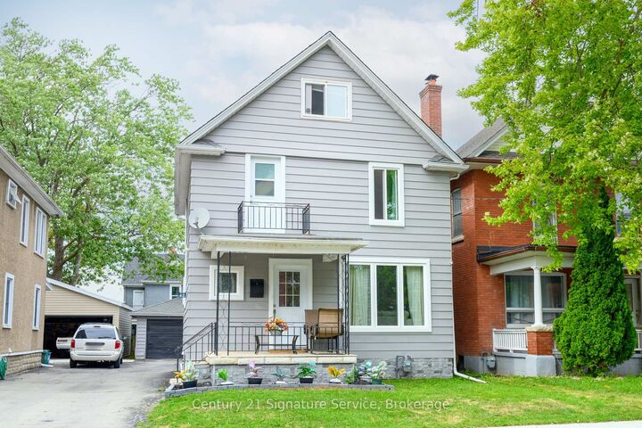 Property Photo: 42 Grove Street ON L3B 4B4