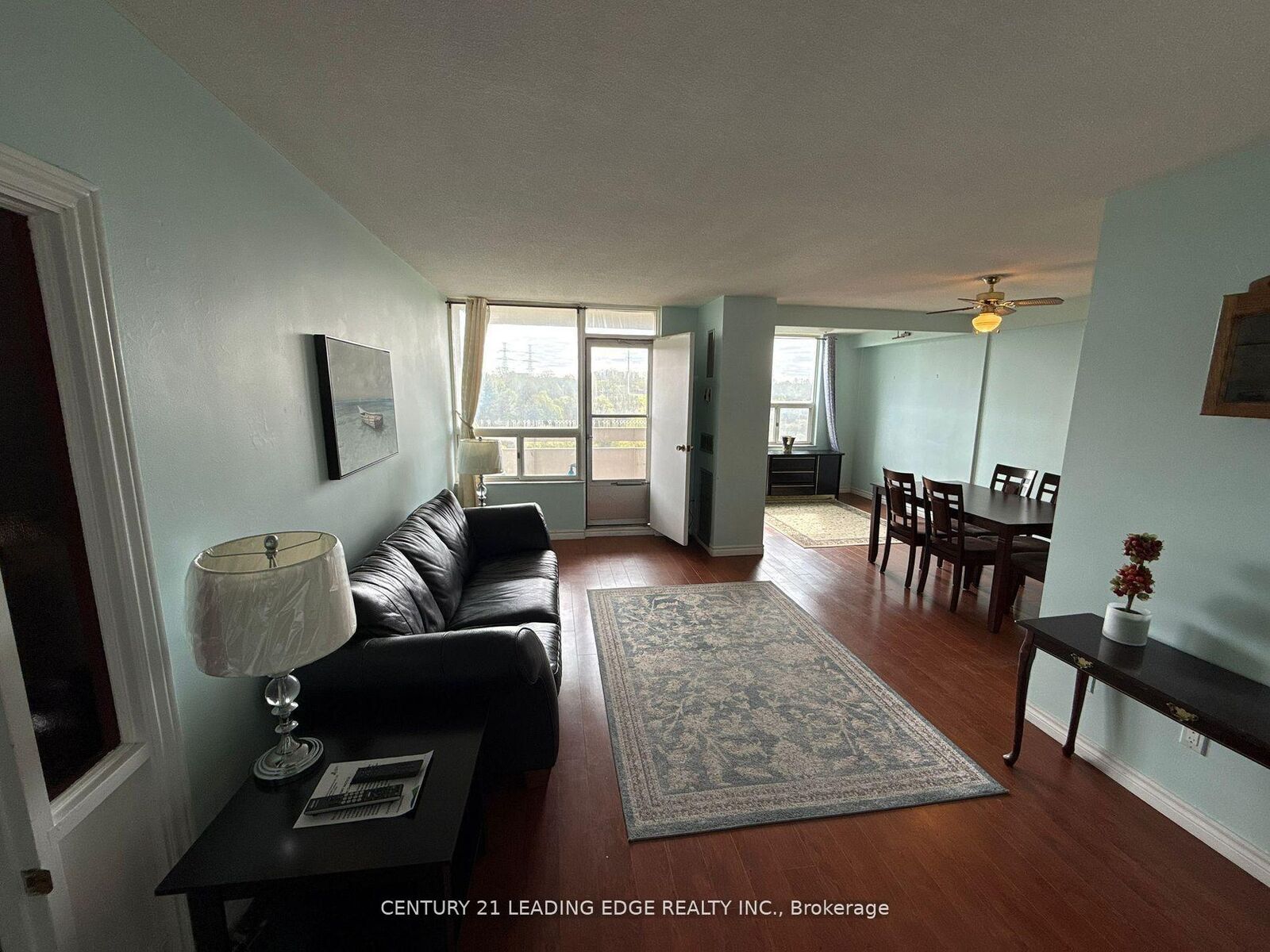 Photo de la propriété:  20 Edgecliff Golfway 815  ON M3C 3A4