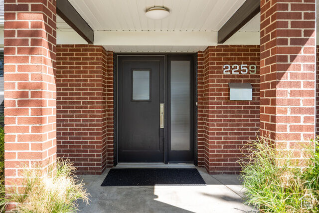 Property Photo: 2259 E Hubbard Ave UT 84108